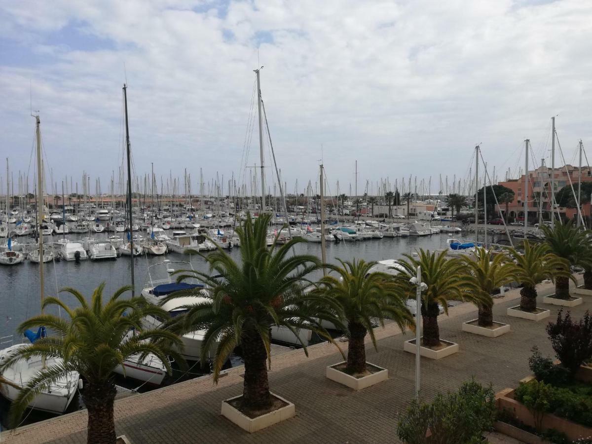 T2 Sur Le Port Avec Parking Leilighet Gruissan Eksteriør bilde